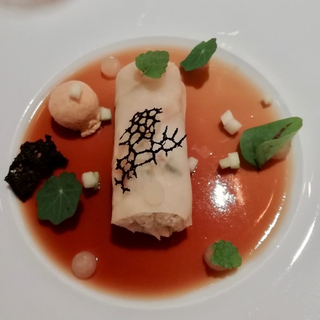 Le fameux cannelloni de céleri au tourteau (et encore les touches de gel)